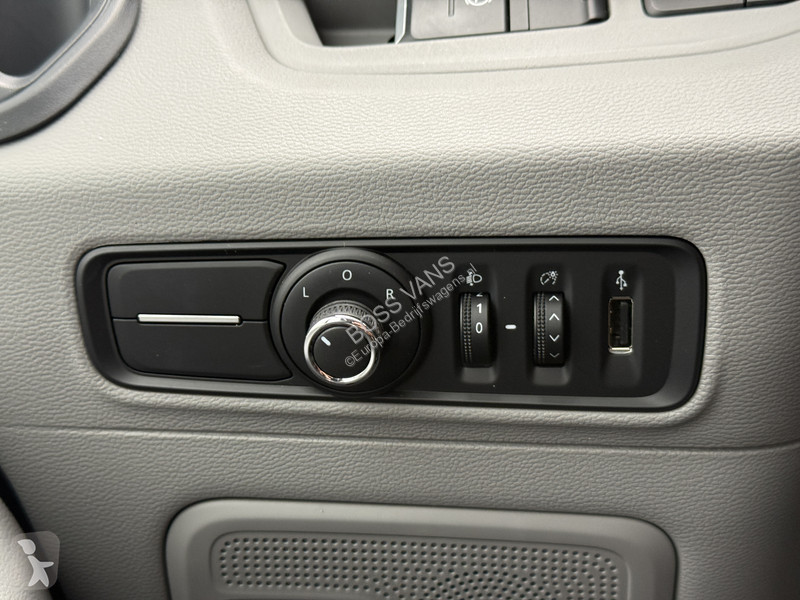 Véhicule utilitaire Maxus e 9 77kWh 204PK e 9