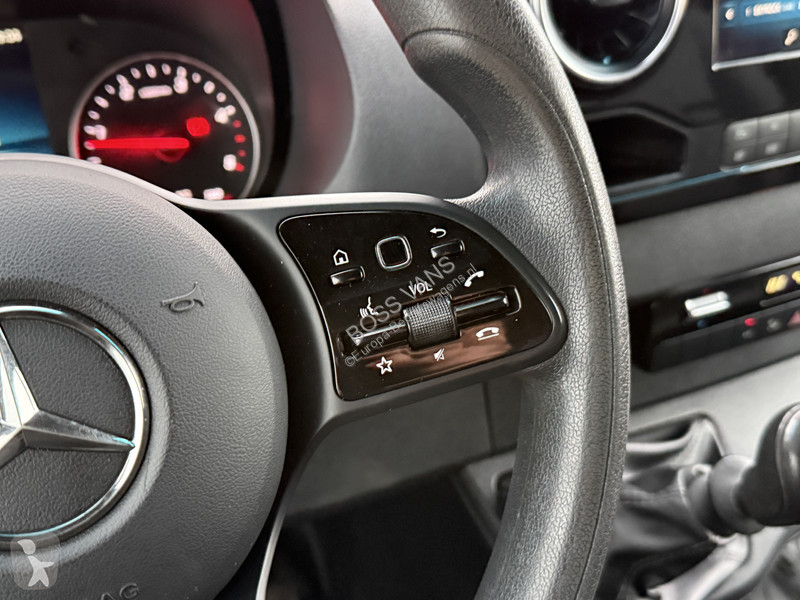 Véhicule utilitaire Mercedes 317 1.9 CDI