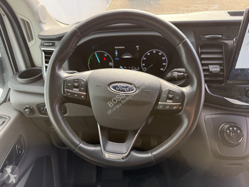 Véhicule utilitaire Ford e 68kWh 184PK E-