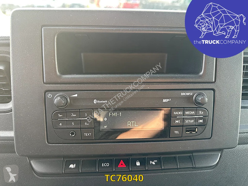 Véhicule utilitaire Renault 130.35 L2H2