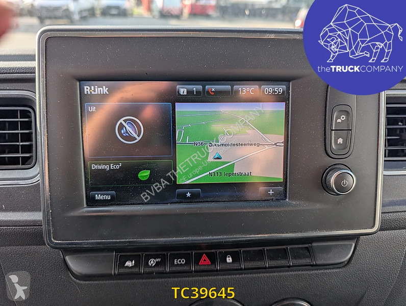 Véhicule utilitaire Renault 2.3 DCI KOFFER MET...