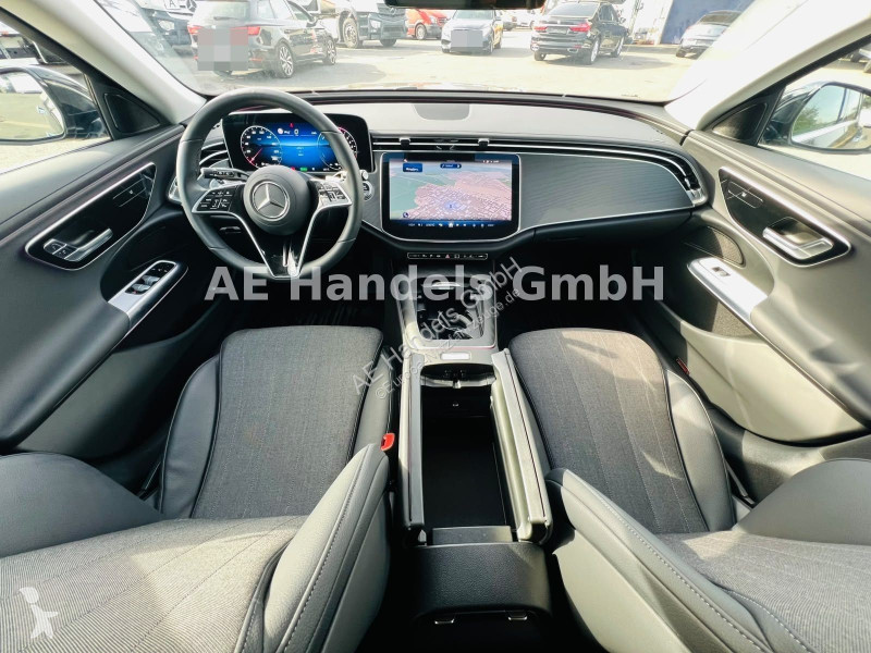 Užitkové vozidlo Mercedes E 300e T-Modell...