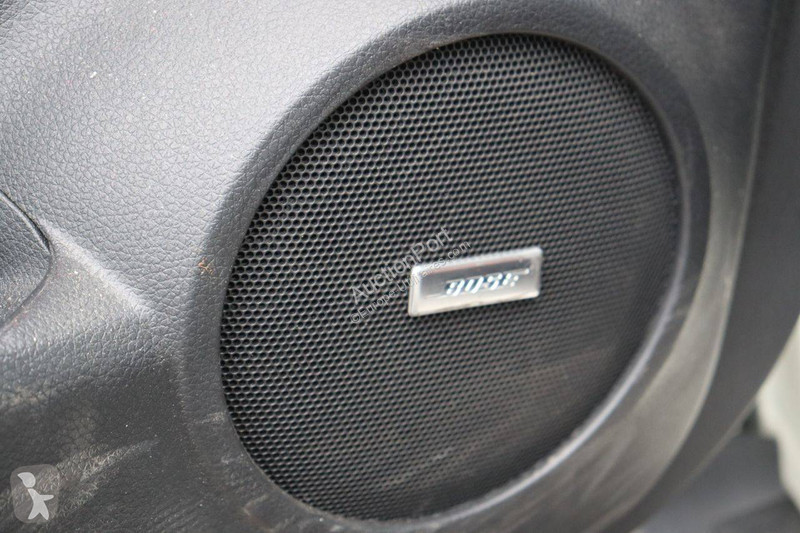 Nissan  van