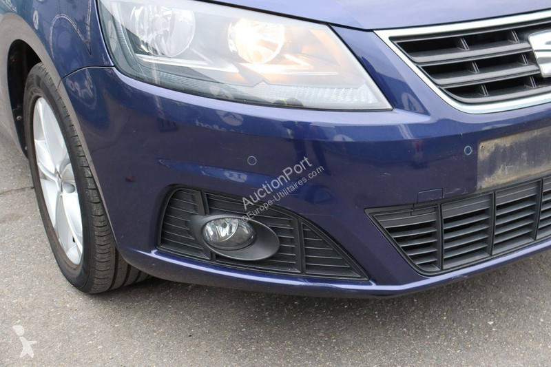 Seat  van