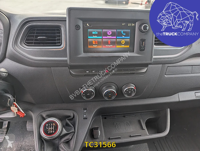 Renault 2.3 DCI KOFFER MET LAADBRUG van