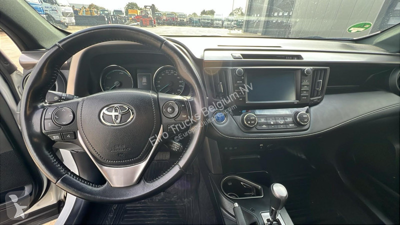 Toyota (HYBRID / AUTOMATIC GEARBOX / BOITE AUTO...