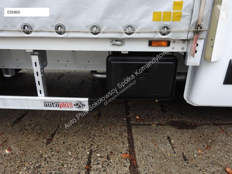 Autoutilitară Renault MASTER PLANDEKA 10 PALET...