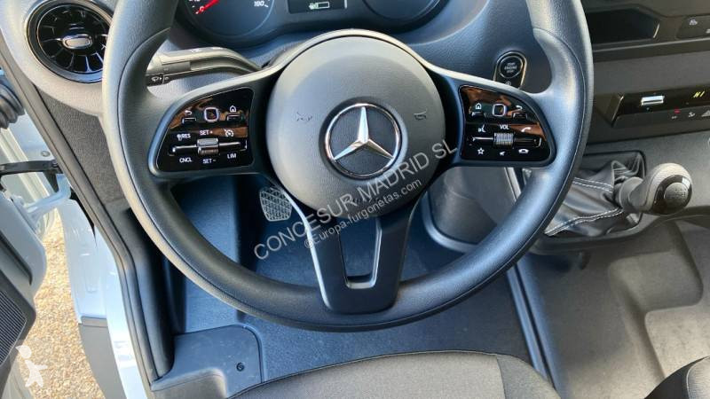 Véhicule utilitaire Mercedes