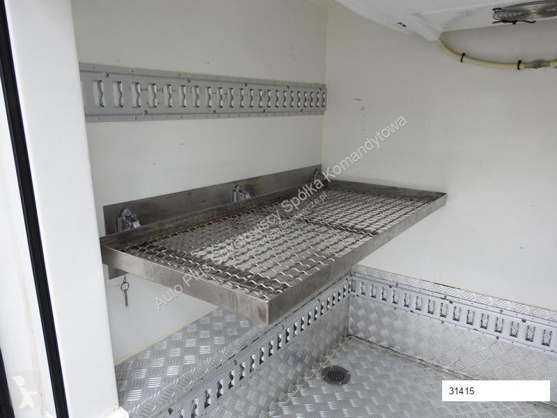 Autoutilitară Peugeot BOXER FURGON CHŁODNIA...