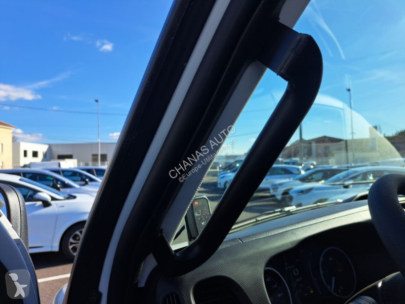 Autoutilitară Iveco 35C18 180CV 3L BENNE PM
