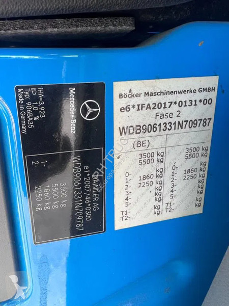 Véhicule utilitaire Mercedes 314 EURO 6 +...