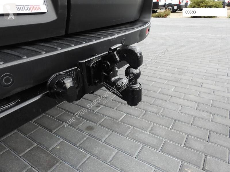 Véhicule utilitaire Ford TRANSIT FURGON...