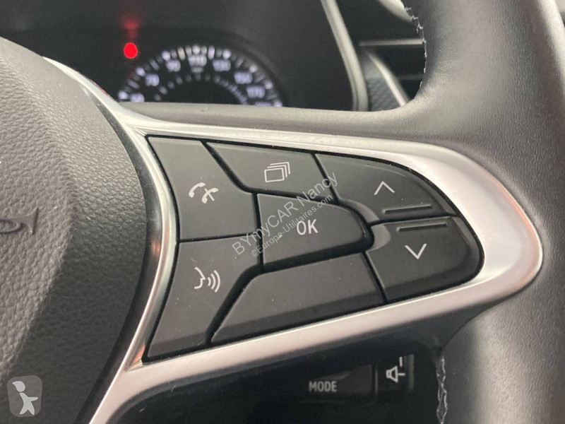 Autoutilitară Renault Arkana mild hybrid 140...