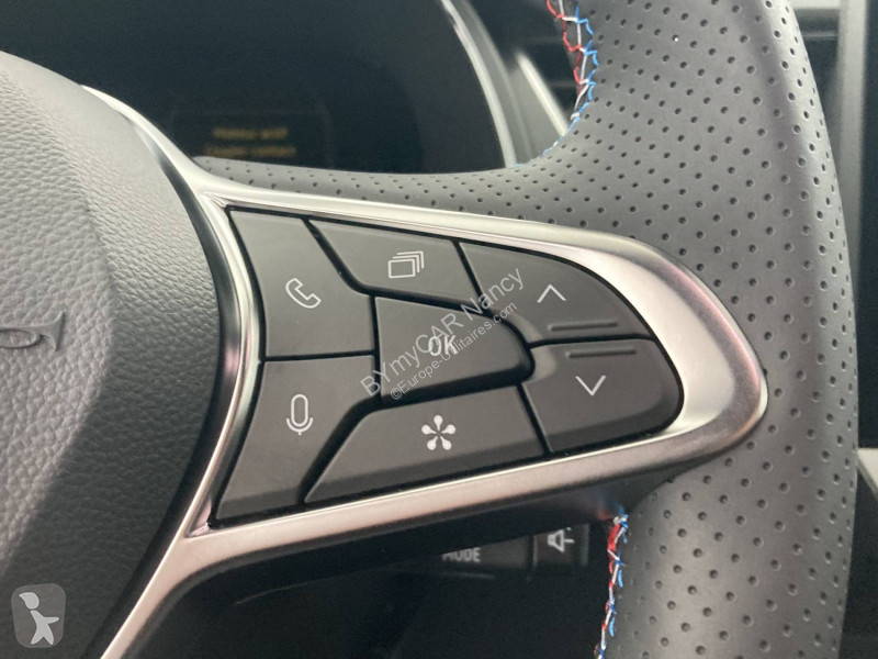 Veicolo commerciale Renault Captur E-Tech full...