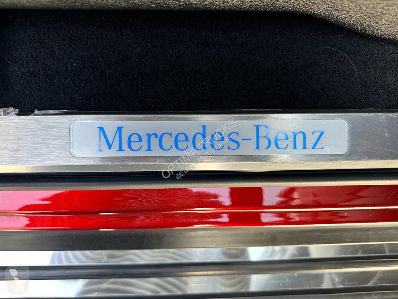 Autoutilitară Mercedes 500 / 4x4² / W463 G-lasse