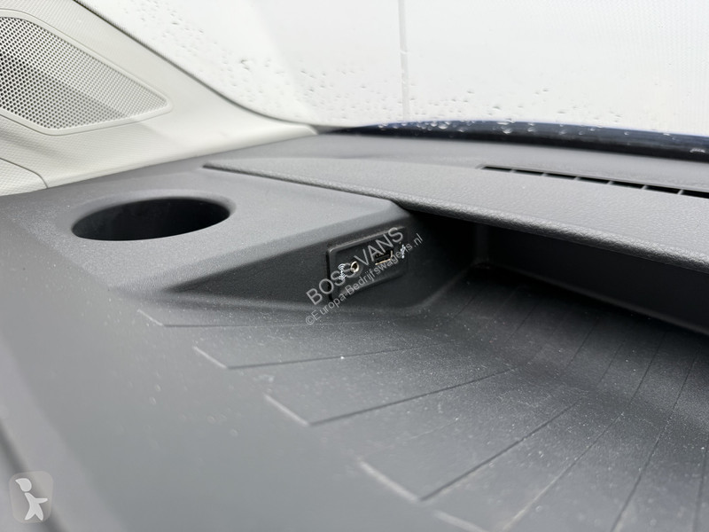 Veículo utilitário Volkswagen 2.0 TDI 180pk...