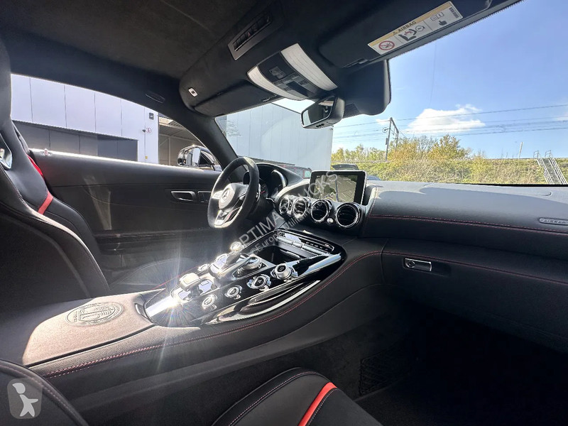 Furgoneta Mercedes S / V8 4.0 L Biturbo (M178)...