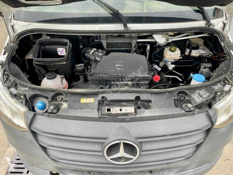 Furgoneta Mercedes