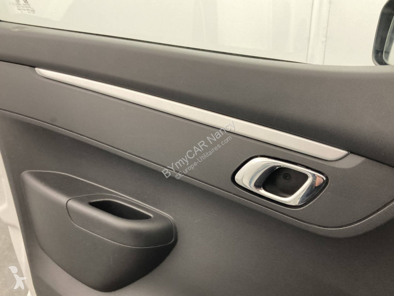 Veículo utilitário Dacia Spring Achat Intégral