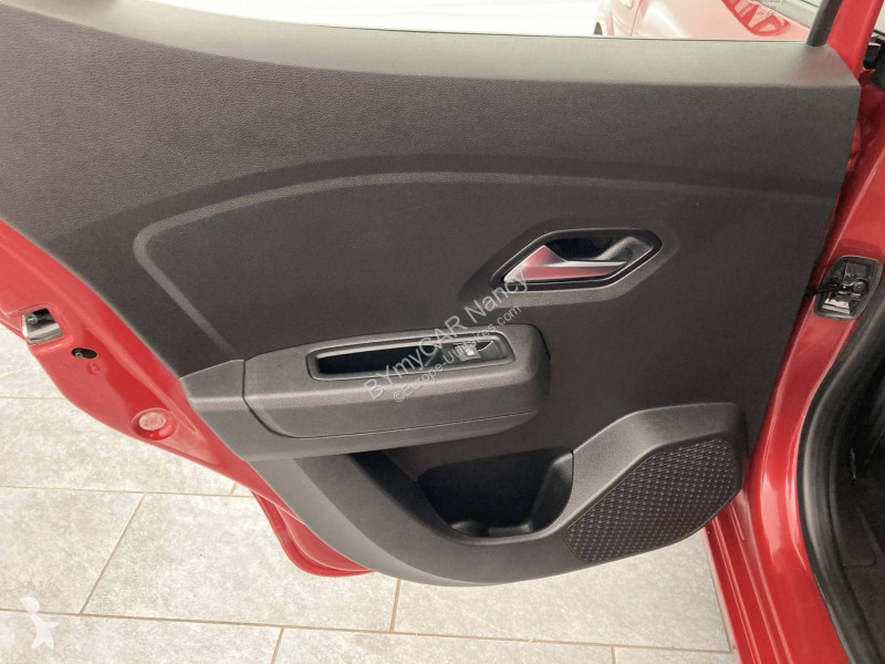 Veicolo commerciale Dacia Sandero SCe 65 - 22