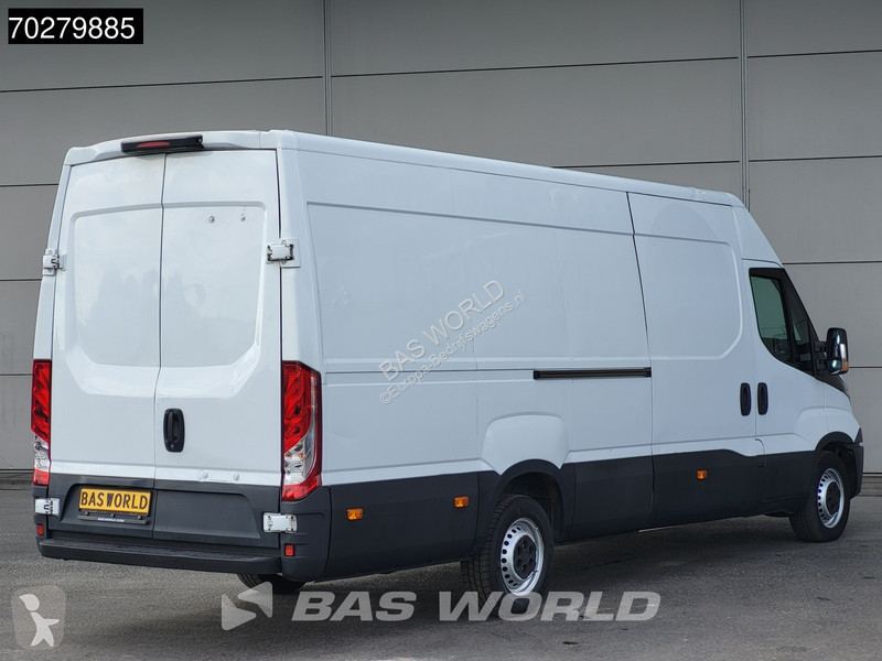 Užitkové vozidlo Iveco 35S13 L3H2 3500KG...