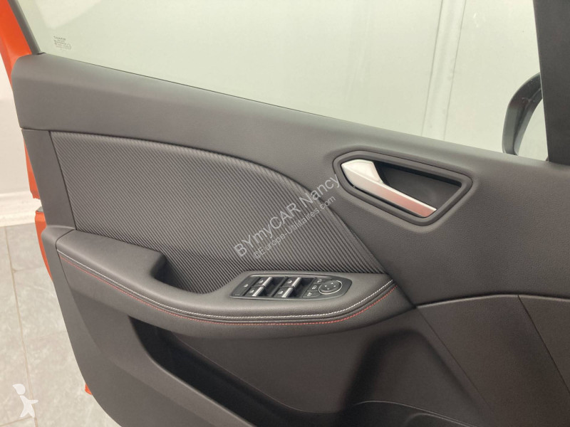 Bedrijfswagen Renault Clio TCe 100