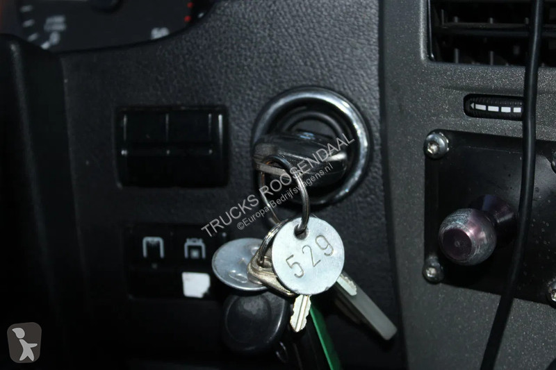 Bedrijfswagen Mercedes 316 + THERMO KING