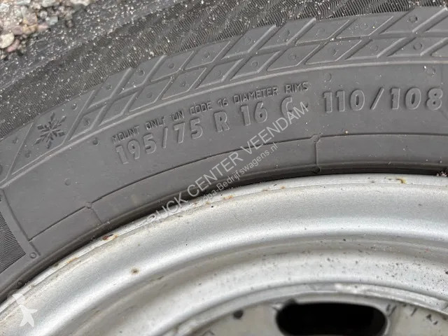Véhicule utilitaire Iveco BE trekker 3.0 v.v....