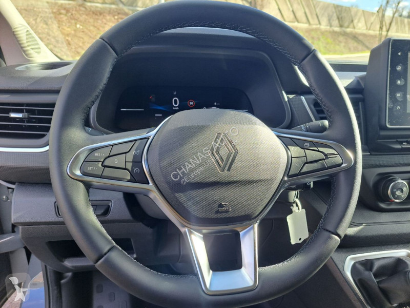 Veicolo commerciale Renault L2H1 3T BLUE DCI...