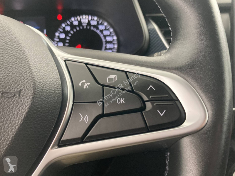 Autoutilitară Renault Arkana mild hybrid 140...
