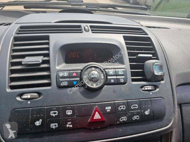 Véhicule utilitaire Mercedes 3.0 CDI AMBIENTE...