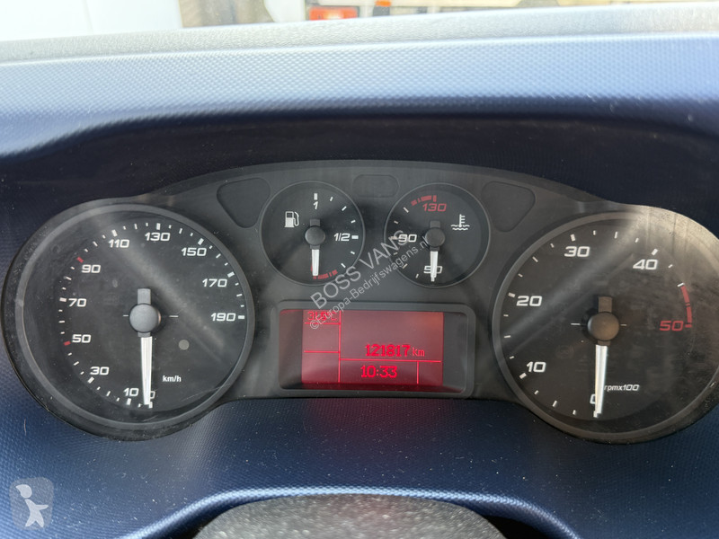 Véhicule utilitaire Iveco 35S16 2.3 Automaat...