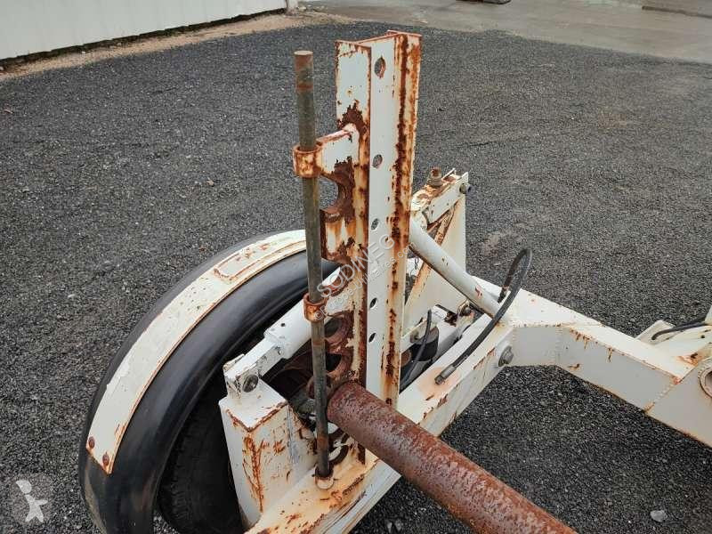 Véhicule utilitaire   PORTE TOURET