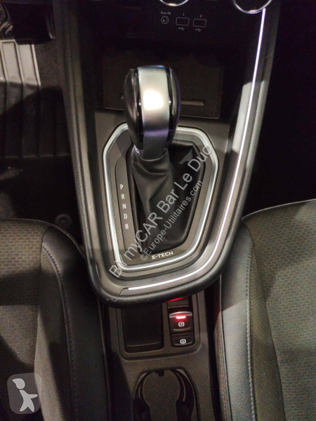 Veicolo commerciale Renault Clio E-Tech 140