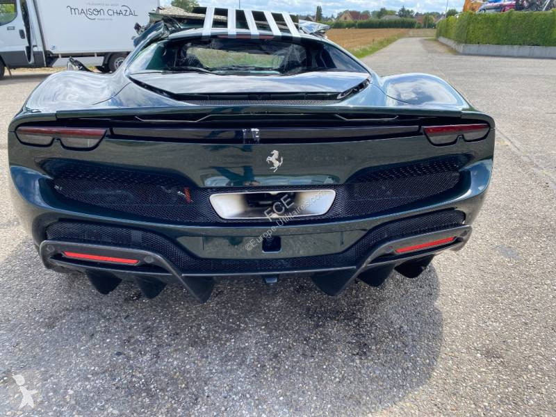 Autoutilitară Ferrari