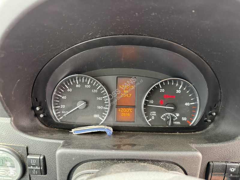Autoutilitară Mercedes 316 2.2 CDI L2H2 Airco...