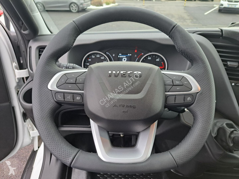 Autoutilitară Iveco 35C18 180CV 3L ACIER JPM...