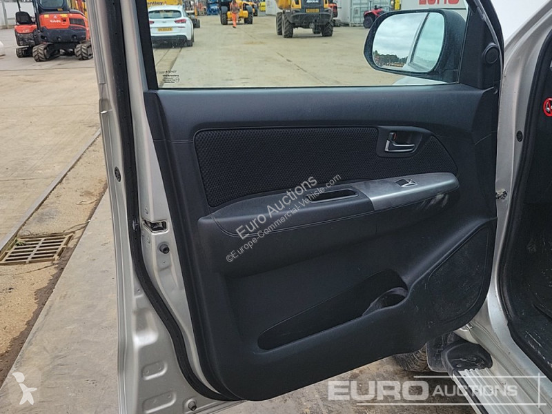 Furgoneta Toyota Hilux