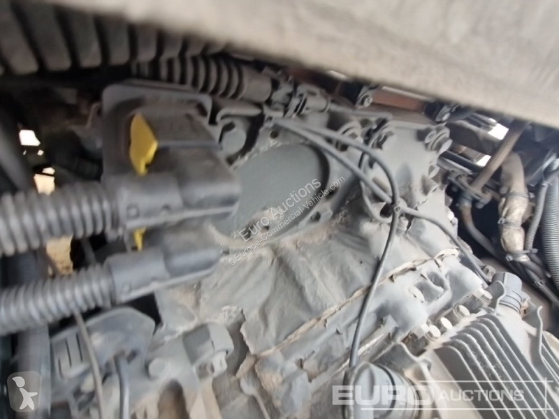 Véhicule utilitaire  CF400