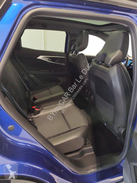 Veicolo commerciale Renault Austral full hybrid...