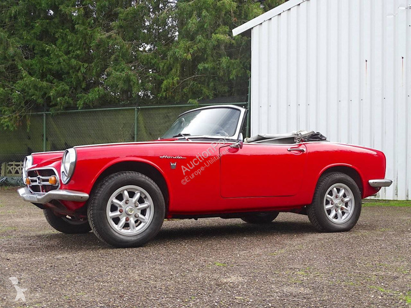 Véhicule utilitaire Honda  S800