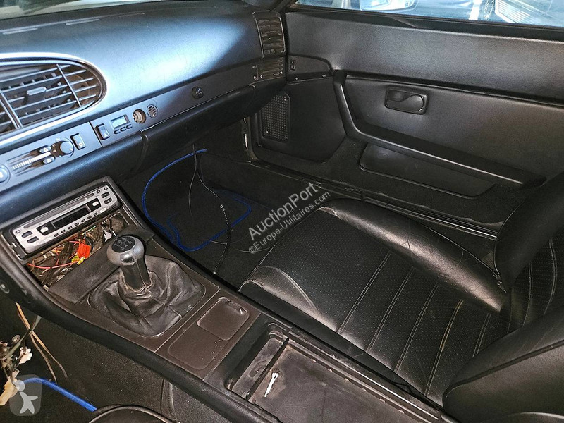 Furgoneta Porsche Turbo 944