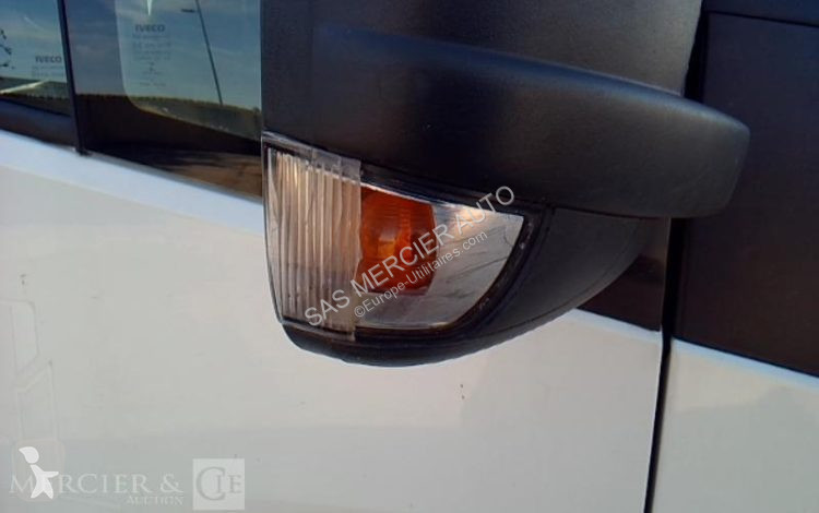 Furgoneta Iveco