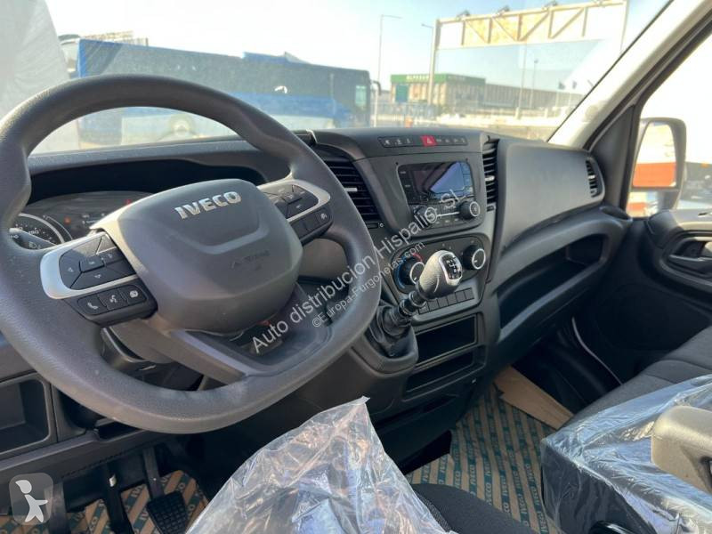 Furgoneta Iveco 35S16