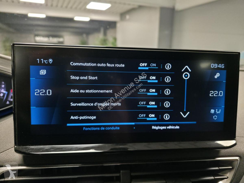 عربة نفعية Peugeot 5008 1.5 BlueHDi - 130 - BV...