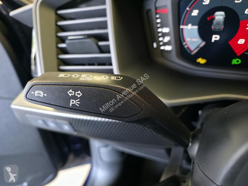 Véhicule utilitaire Audi A1 Sportback 1.0 30...