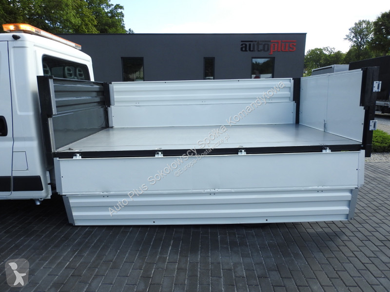 Samochód dostawczy Peugeot  BOXER