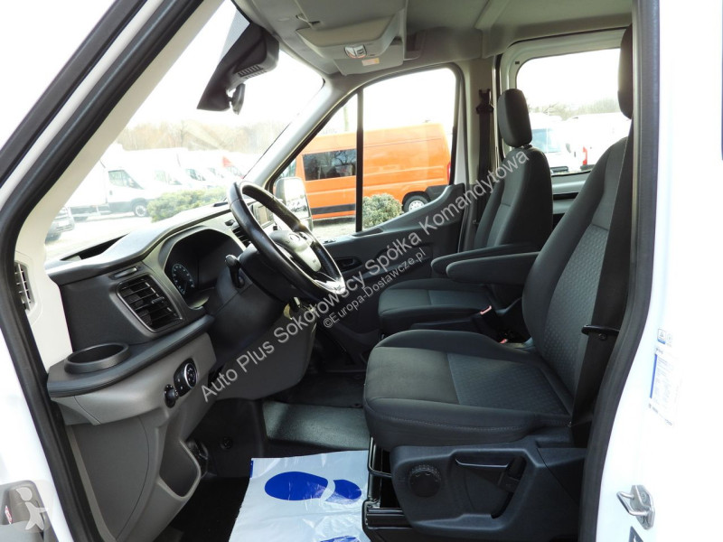 Samochód dostawczy Ford 4 x 4 TRANSIT