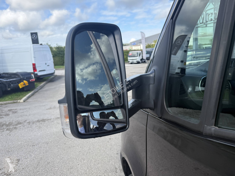 عربة نفعية Mercedes SPRINTER CHASSIS CAB 319...