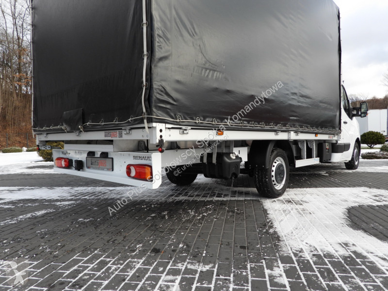 عربة نفعية Renault  MASTER